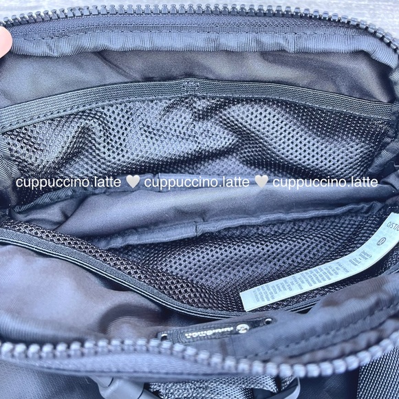🖤NWT RARE🕸ORIGINAL Lululemon Everywhere Belt Bag in Black/White Grid Pattern - Picture 6 of 15